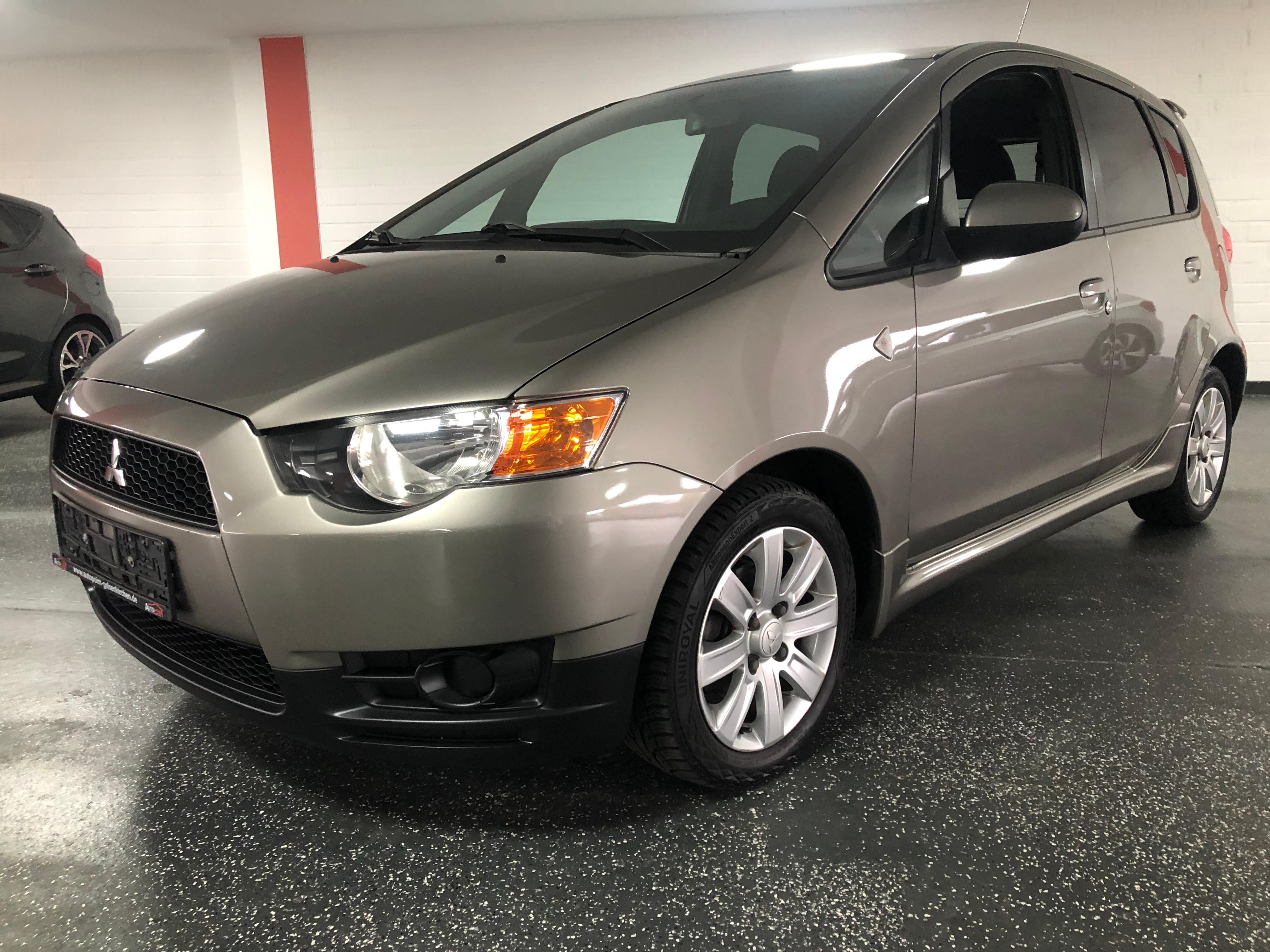 Mitsubishi Colt - Das erste Auto im Bestand von AJ Motors